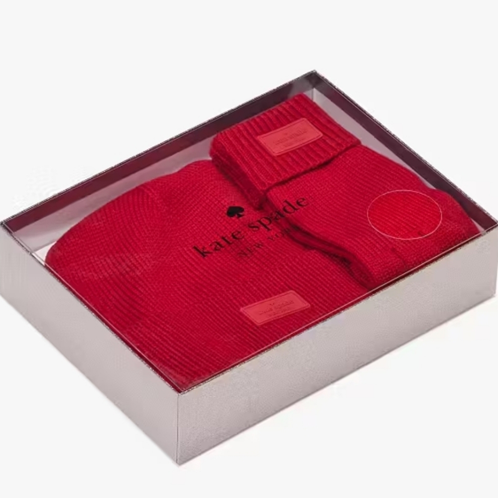 NEW Kate Spade Logo Patch Beanie & Glove Set ~ Gift Boxed ~ Red